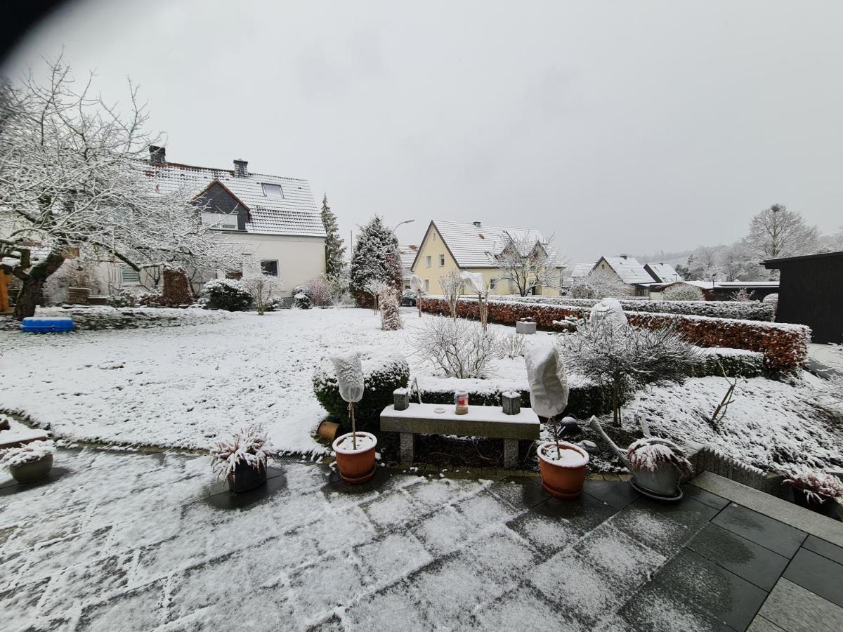 Hedasis Ferienwohnung3, 500 M Zum Möhnesee Exterior foto